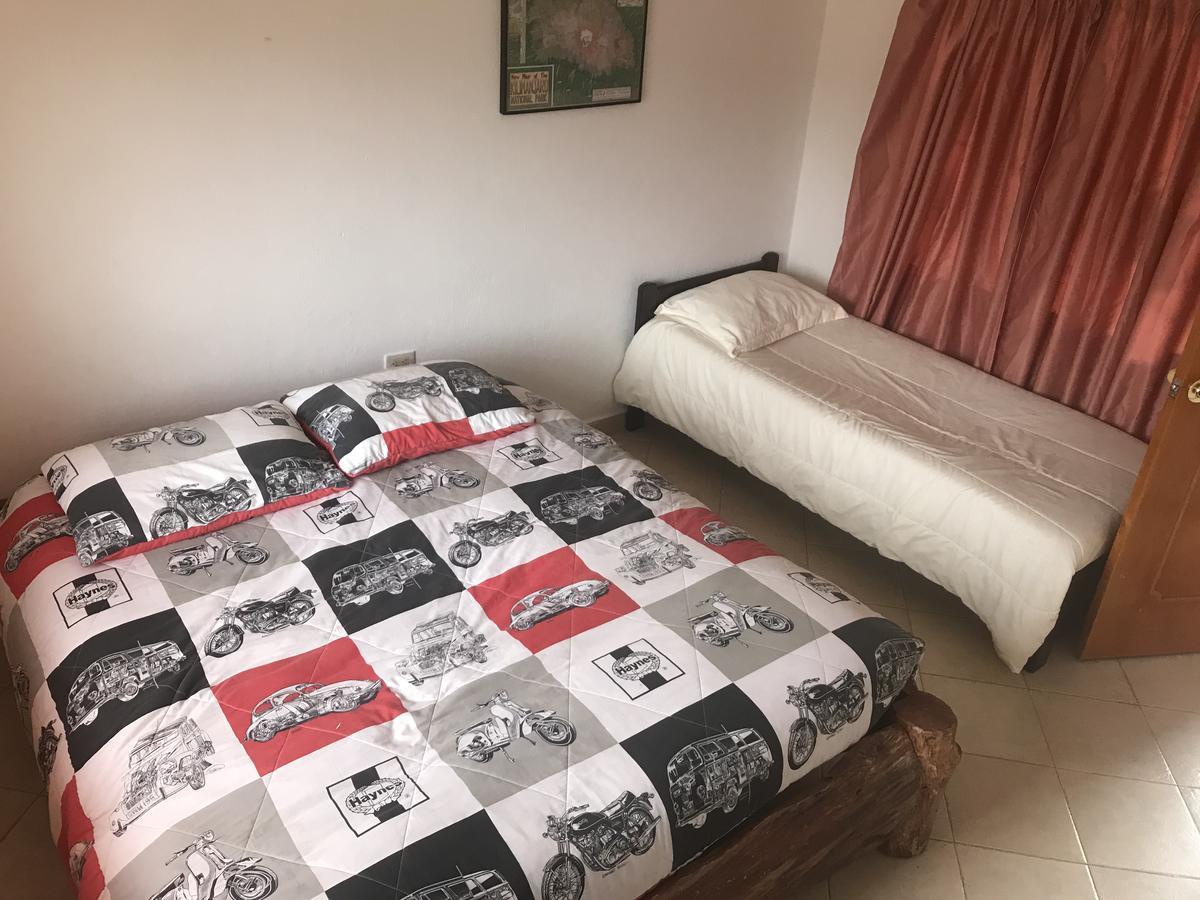 Hostal Casa Lantana Суеска Екстер'єр фото