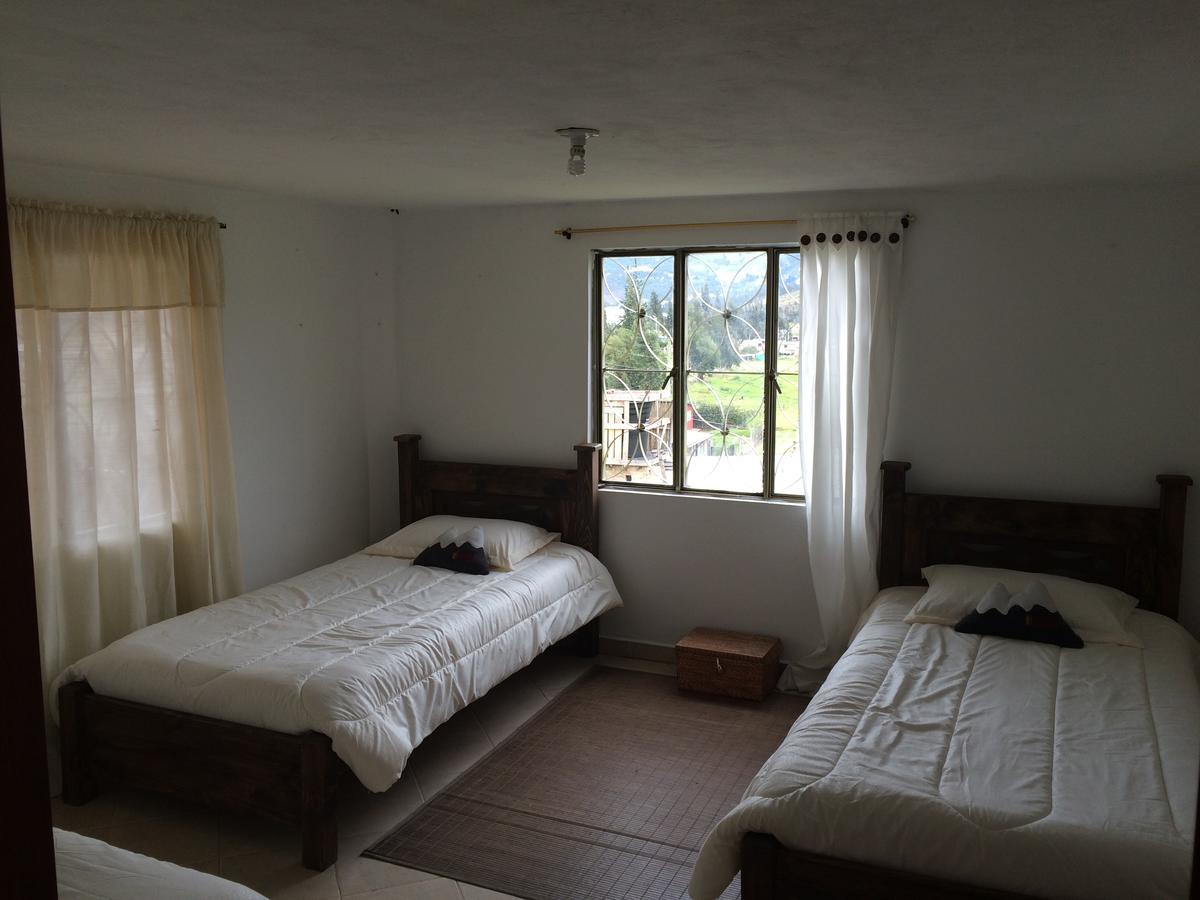 Hostal Casa Lantana Суеска Екстер'єр фото