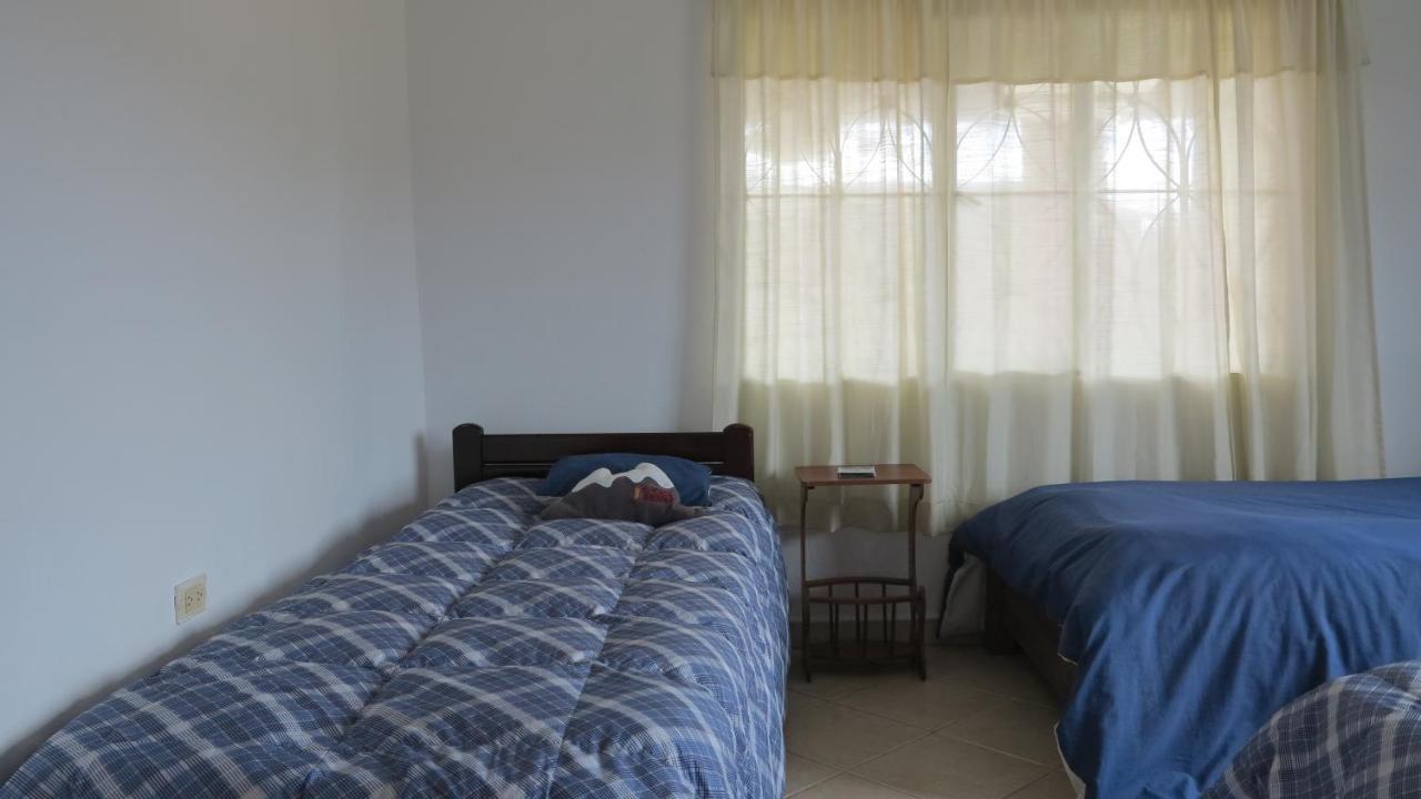 Hostal Casa Lantana Суеска Екстер'єр фото