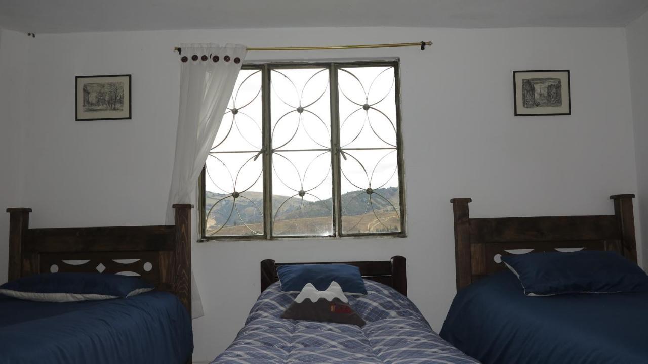 Hostal Casa Lantana Суеска Екстер'єр фото